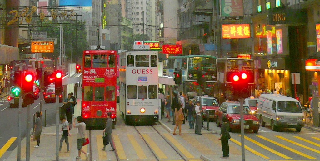 Un paseo en los tranvías de Hong Kong