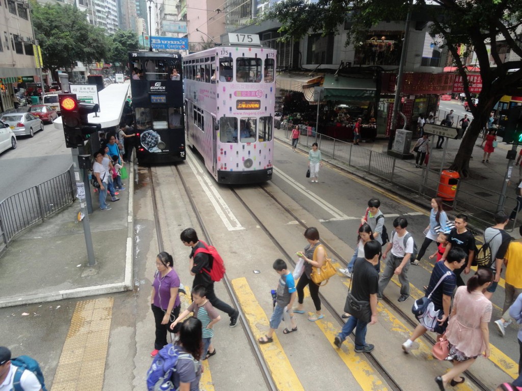 Un paseo en los tranvías de Hong Kong